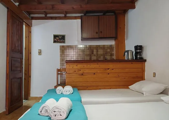 여관 Chryssoula 하니아